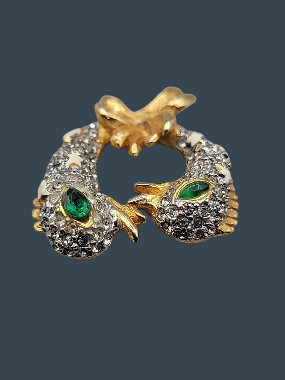 KJL Zodiac Pisces Brooch Rhinestone Double Fish Rare Vintage Kenneth Jay Lane - Picture 10 of 12
